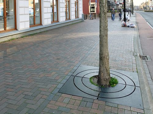 Grille d'arbre carrée - ELBE - ANAE street furniture - en fonte