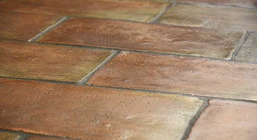 Carrelage en terracotta - ST. TROPEZ FRENCH - Pave Tile & Stone, Inc - vieilli / d'intérieur / de sol