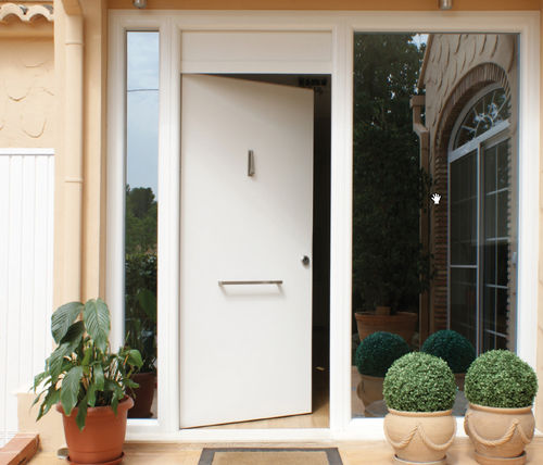 Porte d'entrée - LISA - Andreu Barberá, S.L. - en acier galvanisé / battante / contemporaine