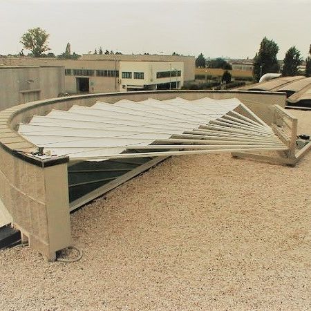 Brise-soleil en aluminium - Solaris Tende srl - pour façade / pour fenêtre / horizontal