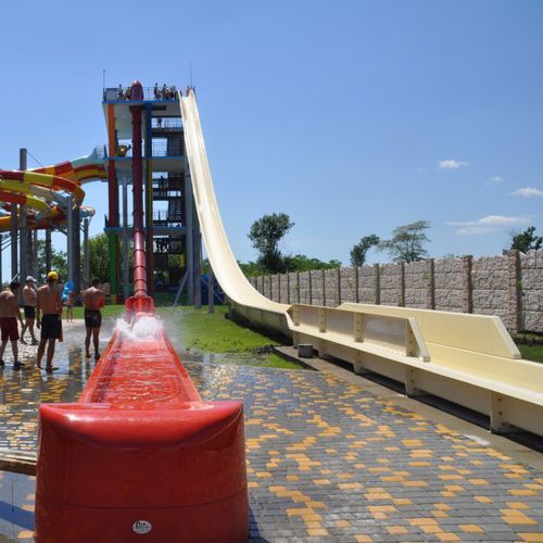 Toboggan droit LOOPING ROCKET Polin Waterparks pour parc aquatique / à grande vitesse