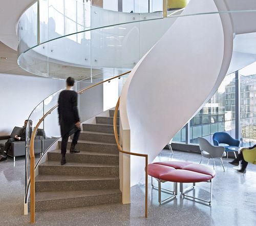 Escalier haut de gamme - OICR, TORONTO - EeStairs - hélicoïdal / à marches en béton / en béton