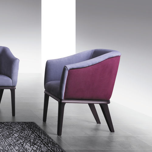 Fauteuil contemporain - PO68 CLUB - CARPANELLI - en tissu / en bois