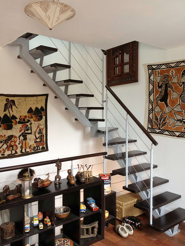 Escalier quart tournant - GERANIO G - New Living srl - à marches en bois / structure en acier / contemporain