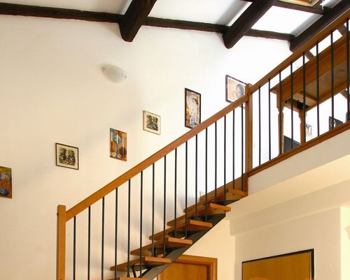 Escalier quart tournant - GERANIO E  - New Living srl - à marches en bois / structure en acier / contemporain
