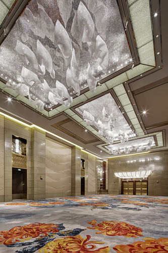 Lustre contemporain - TWILL CLOUDS - LASVIT - en cristal / à LED
