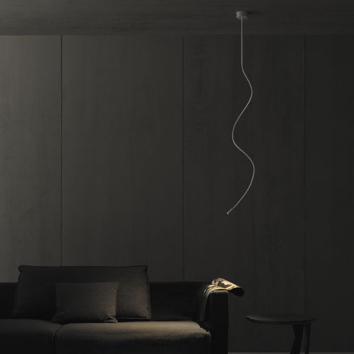 Plafonnier design minimaliste - PUNTINA - Vesoi - linéaire / en laiton / en fer