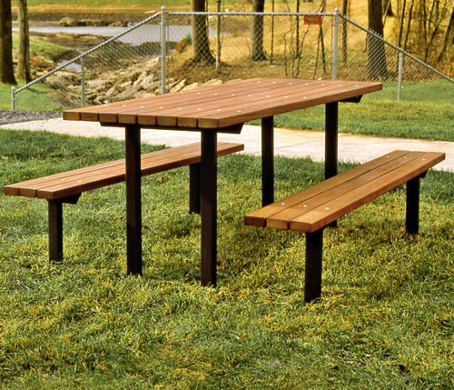 Table contemporaine - ST-6   - Victor Stanley - en polyester / rectangulaire / pour espace public