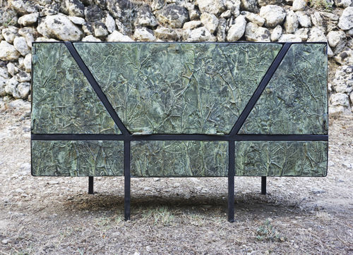 Commode contemporaine - EMPREINTES Y - ICI ET LA - en acier / en béton fibré / sur mesure
