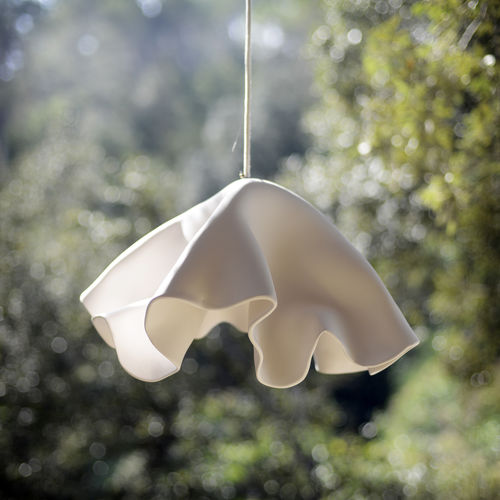 Suspension - Izur - ICI ET LA - en céramique / design original / d'intérieur