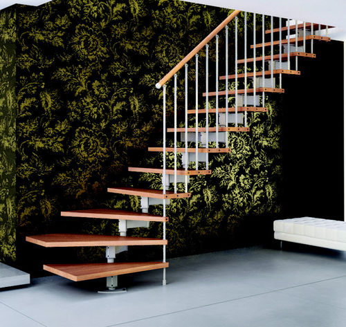 Escalier quart tournant - Mikra - CAST DESIGN - à marches en bois / structure en métal / résidentiel