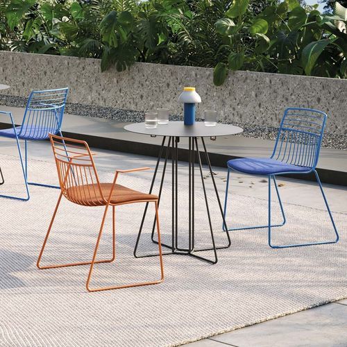 Table basse contemporaine - YO - Frezza - en métal / avec piètement en métal / ronde