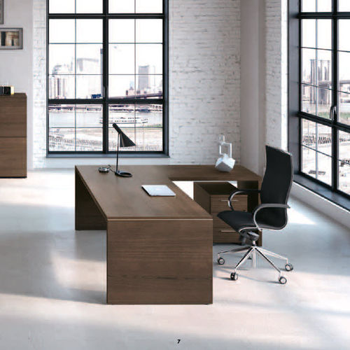 Bureau pour open space - ASSET - Frezza - sur pied / contemporain / en bois