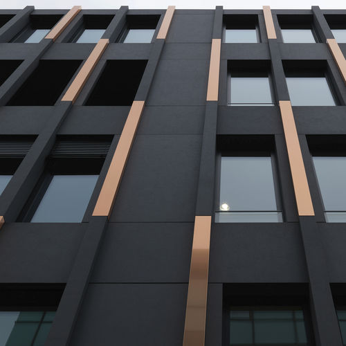 Bardage spécial - GODESBERGER ALLEE - Rieder Facades GmbH - en fibre de verre / en béton armé / vertical