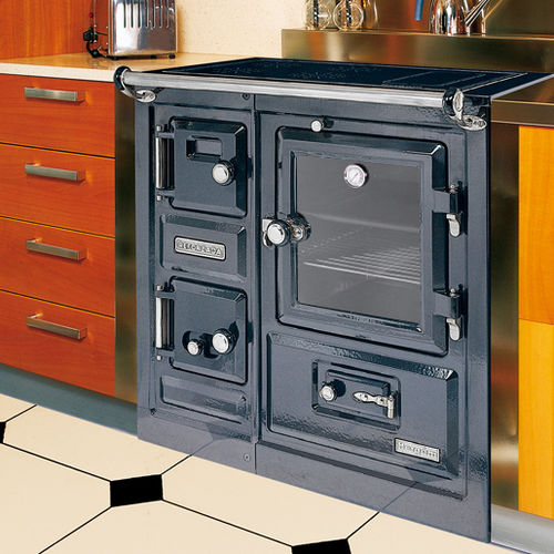 Cuisinière à bois - SAJA 7 - HERGÓM - 4 foyers / 1 four / classe A