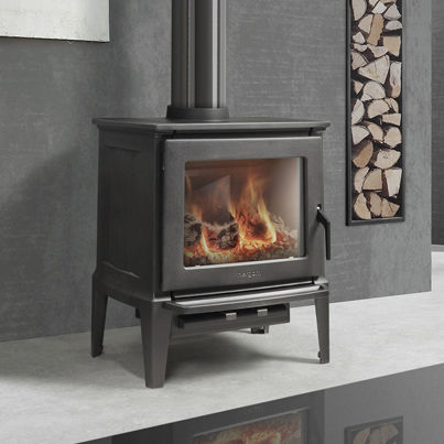 Poêle à bois - E-30 S - HERGÓM - 7 kW / sur pieds / contemporain