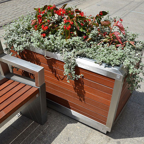 Jardinière en bois - BOSTON  - Komserwis Sp. z o.o. - en inox / aluminium / en acier peint