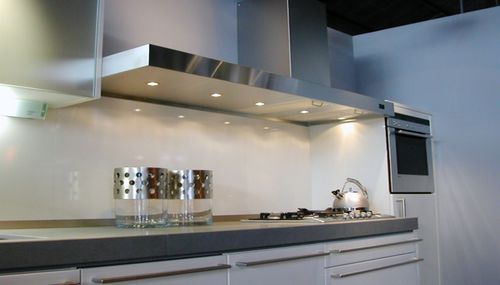 Hotte murale - PA SERIES : KILPA - ABK InnoVent - avec éclairage intégré
