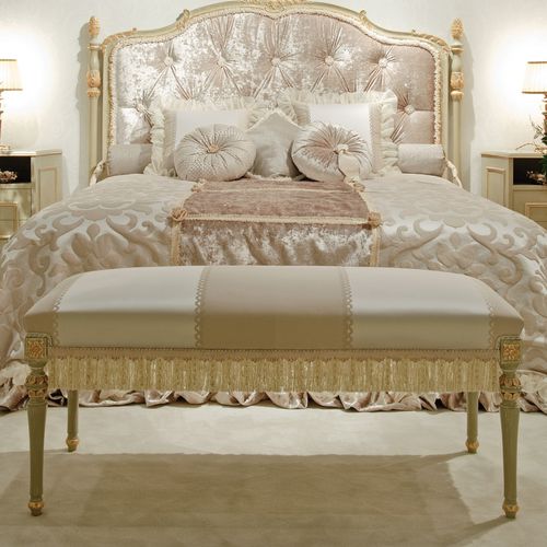 Banquette de style Louis XVI - FRATELLI RADICE SRL - en tissu / en bois peint