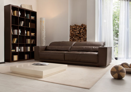Canapé contemporain - .COMODO - Machalke - en cuir / marron / 2 places
