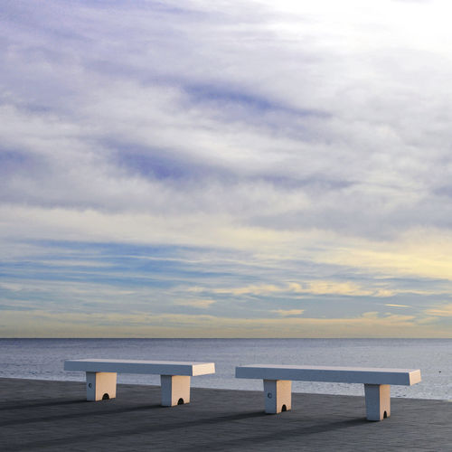 Banc public contemporain - AURELIA D - BELLITALIA - en pierre reconstituée / sans dossier / sans accoudoirs