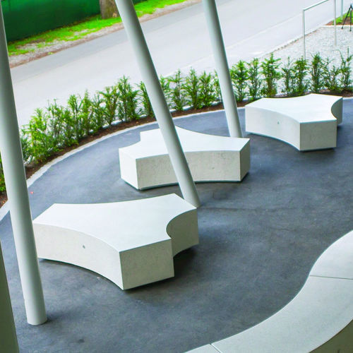 Banc public contemporain - DEMETRA Y - BELLITALIA - en pierre reconstituée / sans dossier / sans accoudoirs