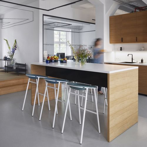 Tabouret de bar contemporain - LJ 3 - De Vorm - en feutre / avec piètement en acier / 4 pieds