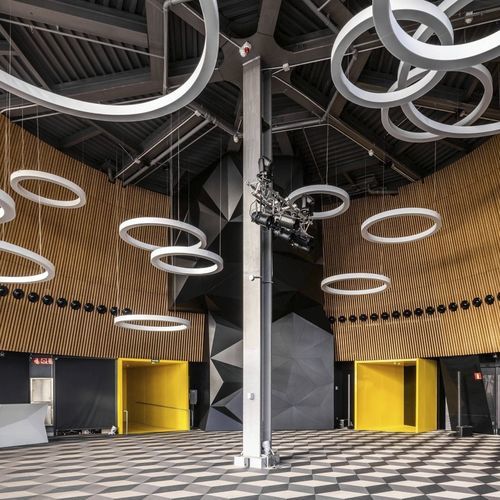 Lambris mural - Grupo GUBIA - en bois / lisse / nervuré