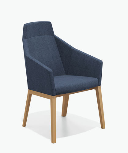 Chaise visiteur contemporaine - PARKER II - Casala - d'intérieur / en tissu / avec piètement en hêtre