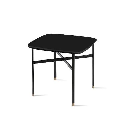 Table d'appoint contemporaine - #240 - Skovby - en chêne / en noyer / avec piètement en acier
