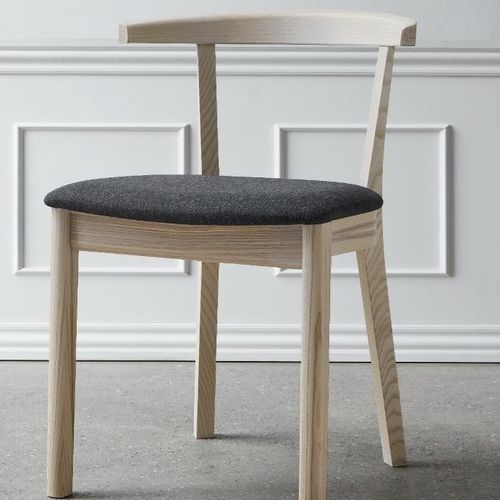 Chaise de salle à manger contemporaine - #52 - Skovby - d'intérieur / en tissu / en cuir