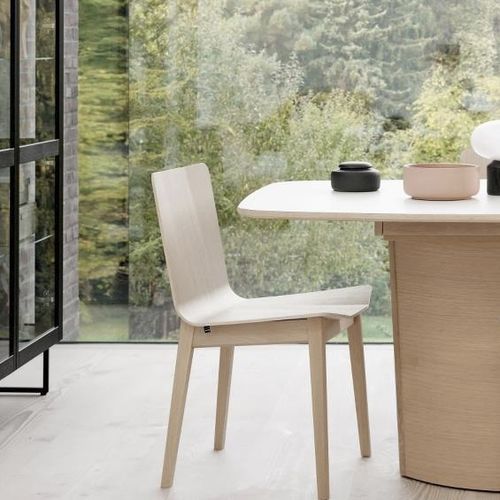 Chaise de salle à manger contemporaine - #807  - Skovby - d'intérieur / en tissu / en cuir