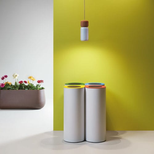 Poubelle publique - DAVOS - Made Design Barcelona - de tri sélectif / en tôle / avec couvercle