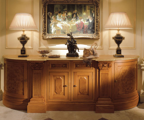 Buffet de style Régence - Clive Christian - en bois / à portes battantes