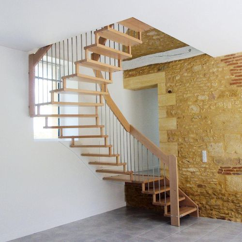 Escalier demi-tournant - OPTIMA : 5297 - Créateur d'escaliers Treppenmeister - à marches en bois / structure en bois / résidentiel
