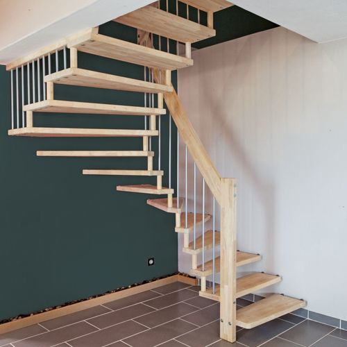 Escalier droit - OPTIMA - Créateur d'escaliers Treppenmeister - quart tournant / demi-tournant / à marches en bois