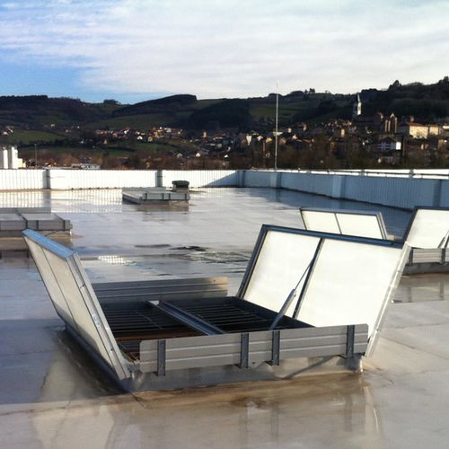 Trappe de désenfumage aluminium - ECOFEU DV 110 - Kingspan Light + Air - dispositif d'évacuation des fumées et de la chaleur