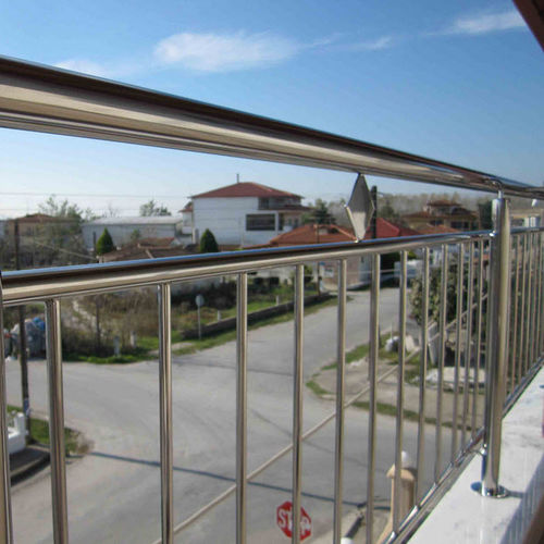 Balcon à panneaux - pure inox - à barreaux / en verre / en acier inox
