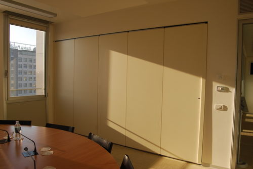 Cloison coulissante-empilable - DOMINO DUO - Oddicini Industrie - en bois / professionnelle