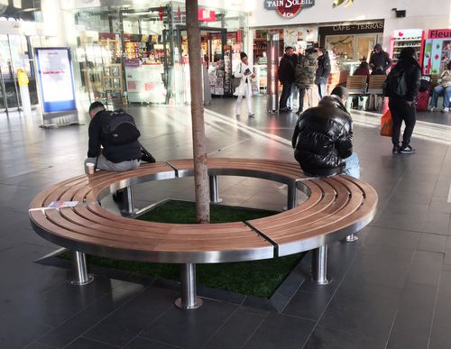 Banc public contemporain - TREE SEAT - TREE BENCH - NORCOR MOB.URBAIN - en bois exotique / en acier inoxydable / avec dossier
