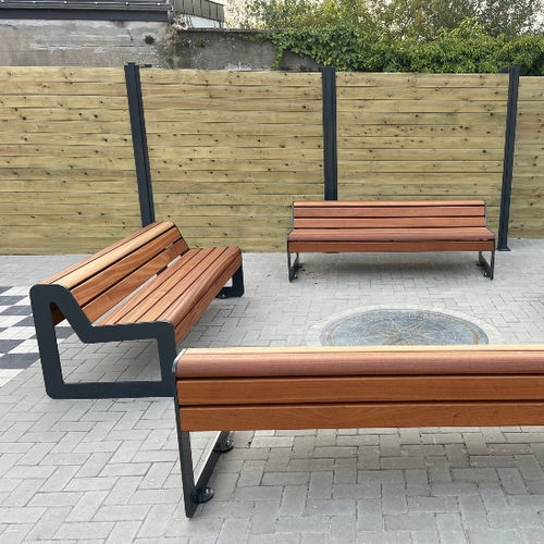 Banc public contemporain - LIMITLESS - NORCOR MOB.URBAIN - en acier / en bois exotique / avec dossier