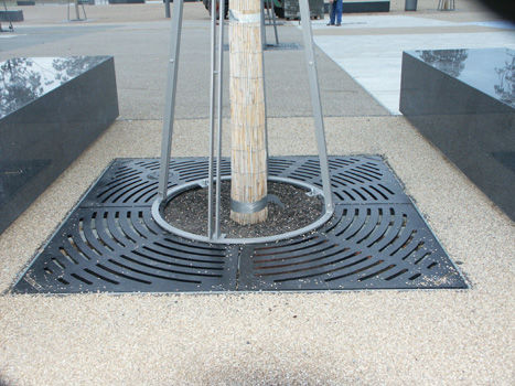 Grille d'arbre ronde - RADIAL - NORCOR MOB.URBAIN - carrée / en fonte