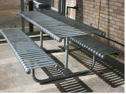 Ensemble table et bancs classique - TULIPE METAL - NORCOR MOB.URBAIN - en métal / d'extérieur / pour espace public