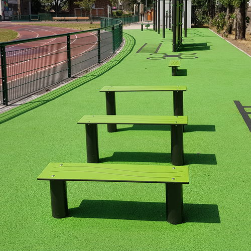 Parcour d'obstacles pour aire de jeux - 27PS - Transalp - extension des jambes