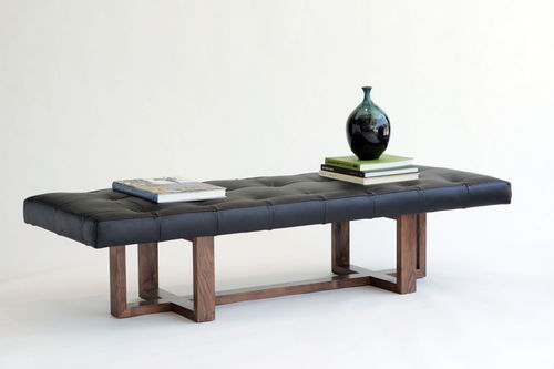 Banc contemporain - METRO - VIOSKI - en noyer / en cuir / tapissé