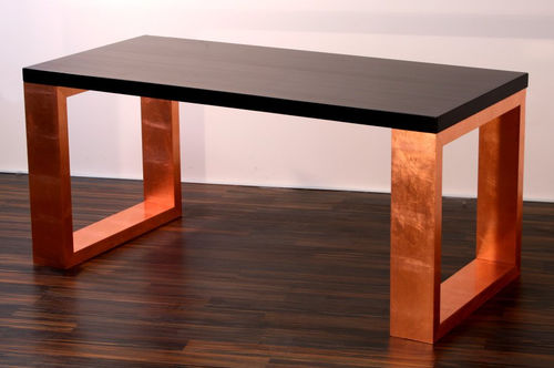 Table contemporaine - X - KAP International - en cuivre / avec piètement en cuivre / rectangulaire