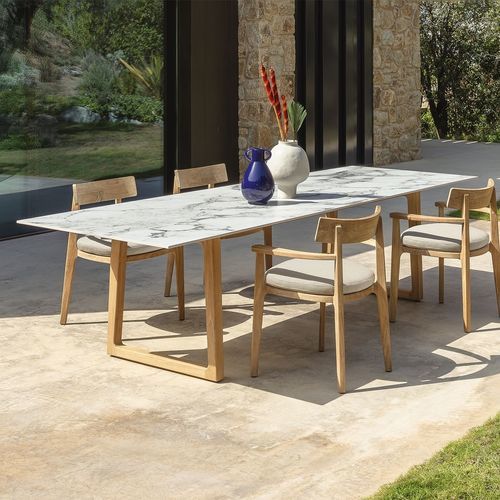 Table à manger contemporaine - EVER - TALENTI - en grès / en pierre de lave / avec piètement en teck