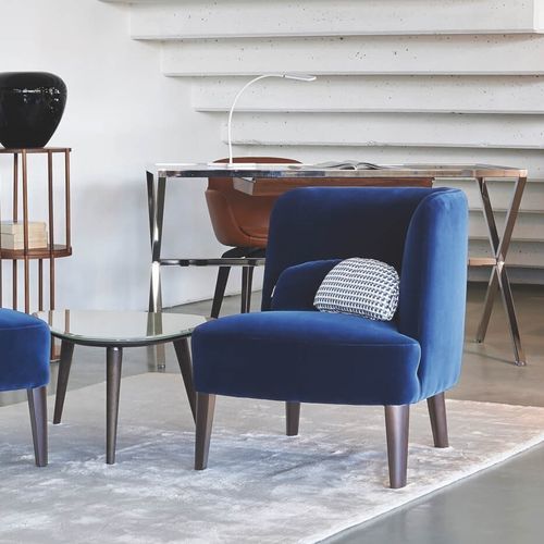 Fauteuil contemporain - FOLIE - Mazzoli Design - en cuir / en mousse de polyuréthane / en bois massif