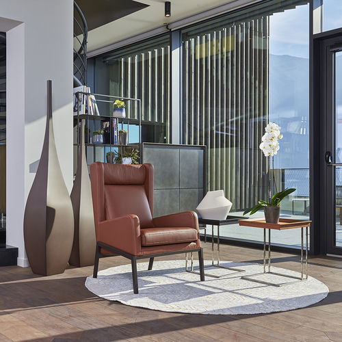 Fauteuil design - DIXIE - Mazzoli Design - en cuir / en mousse de polyuréthane / en Trevira CS®