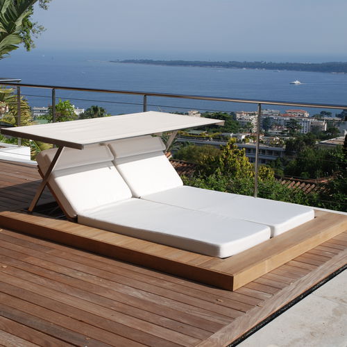 Bain de soleil contemporain - SUNDECK - HONEYMOON - en Sunbrella® / en teck / en acier inoxydable